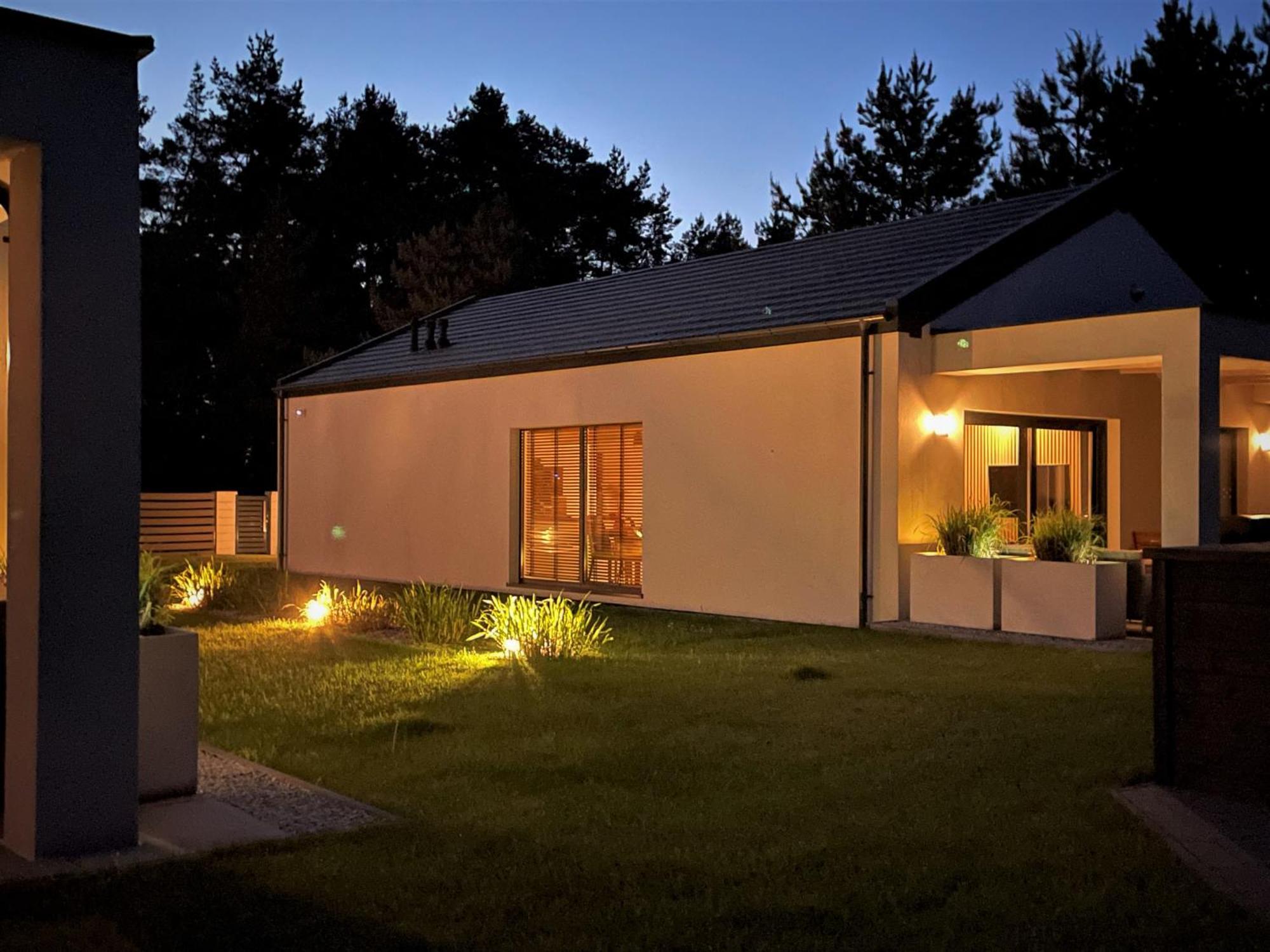 House Garden&Spa-Dom Nad Morzem Z Sauna I Jacuzzy Odargowo Exterior photo